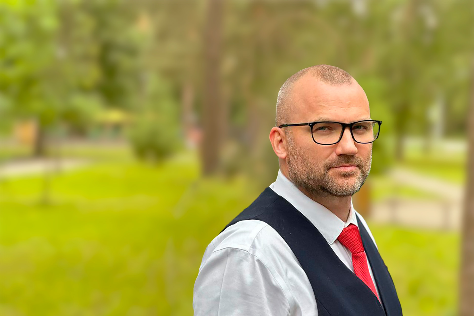 Фон Юрия Шульдешова